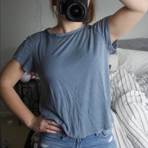 Never worn ribbed AE shirt